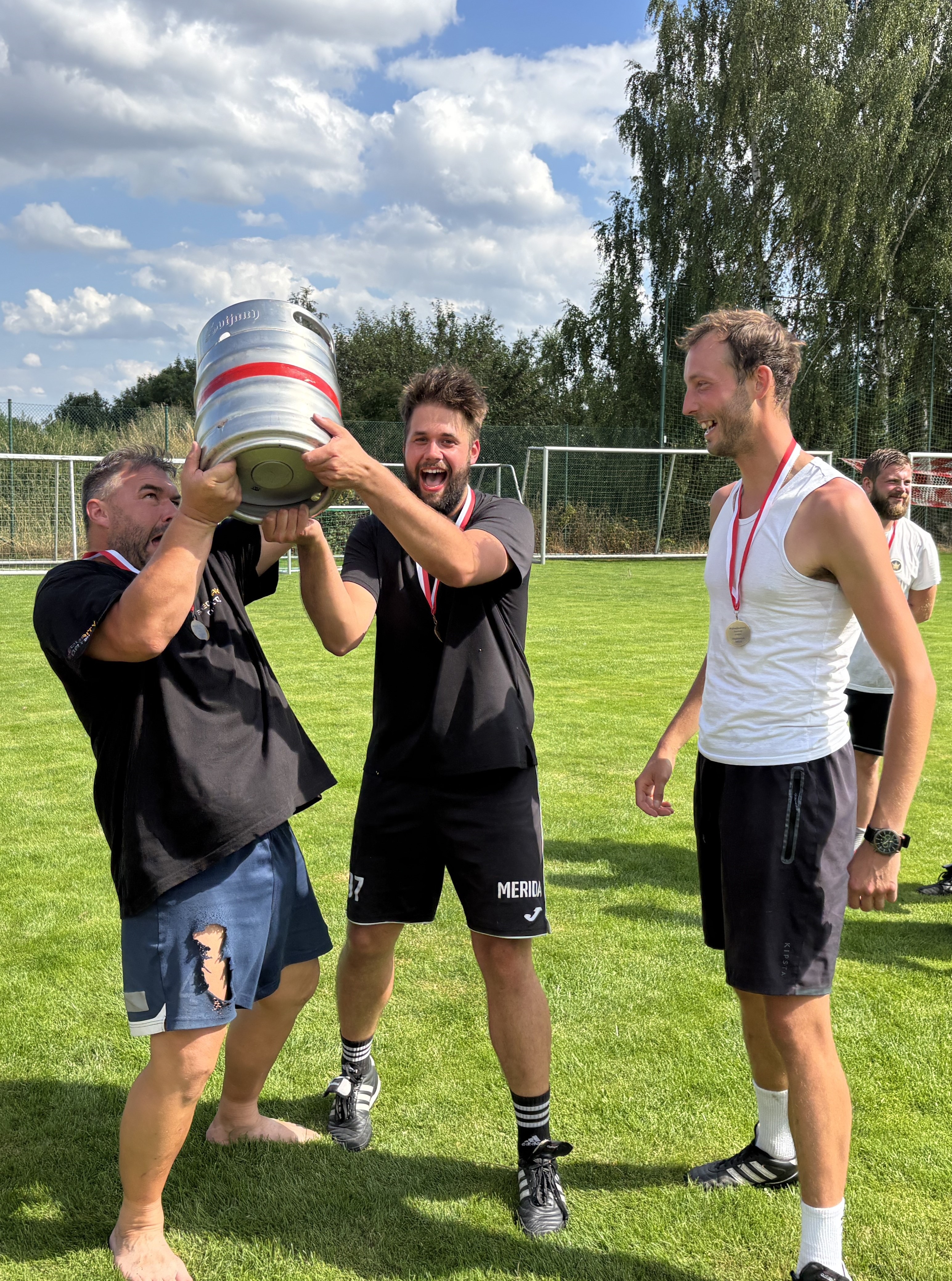 Nohejbalový turnaj vyhrála Merida B - tým otředeckého David Luzuma